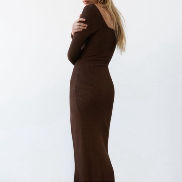 NWOT ZARA Cut Out Knit Dress with slit in color brown (size M) - Picture 4 of 6